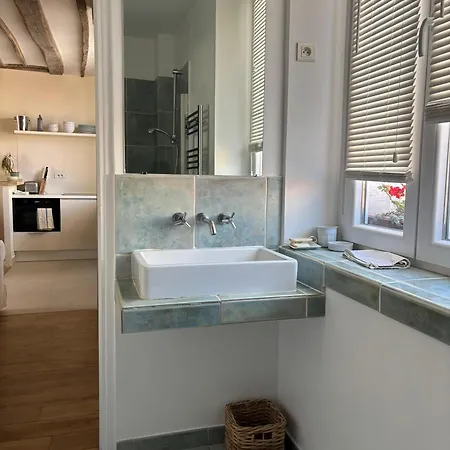 아파트 Charming Flat In The Heart Of